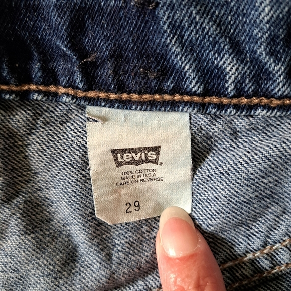 Vintage Levi's Silver Tab Denim Shorts Size 29 Distressed Cut Offs Blue Jean - Picture 7 of 11